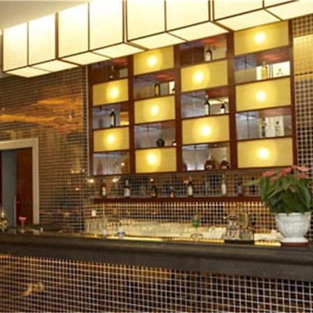Royal Century Hotel Shenzhen Exterior foto