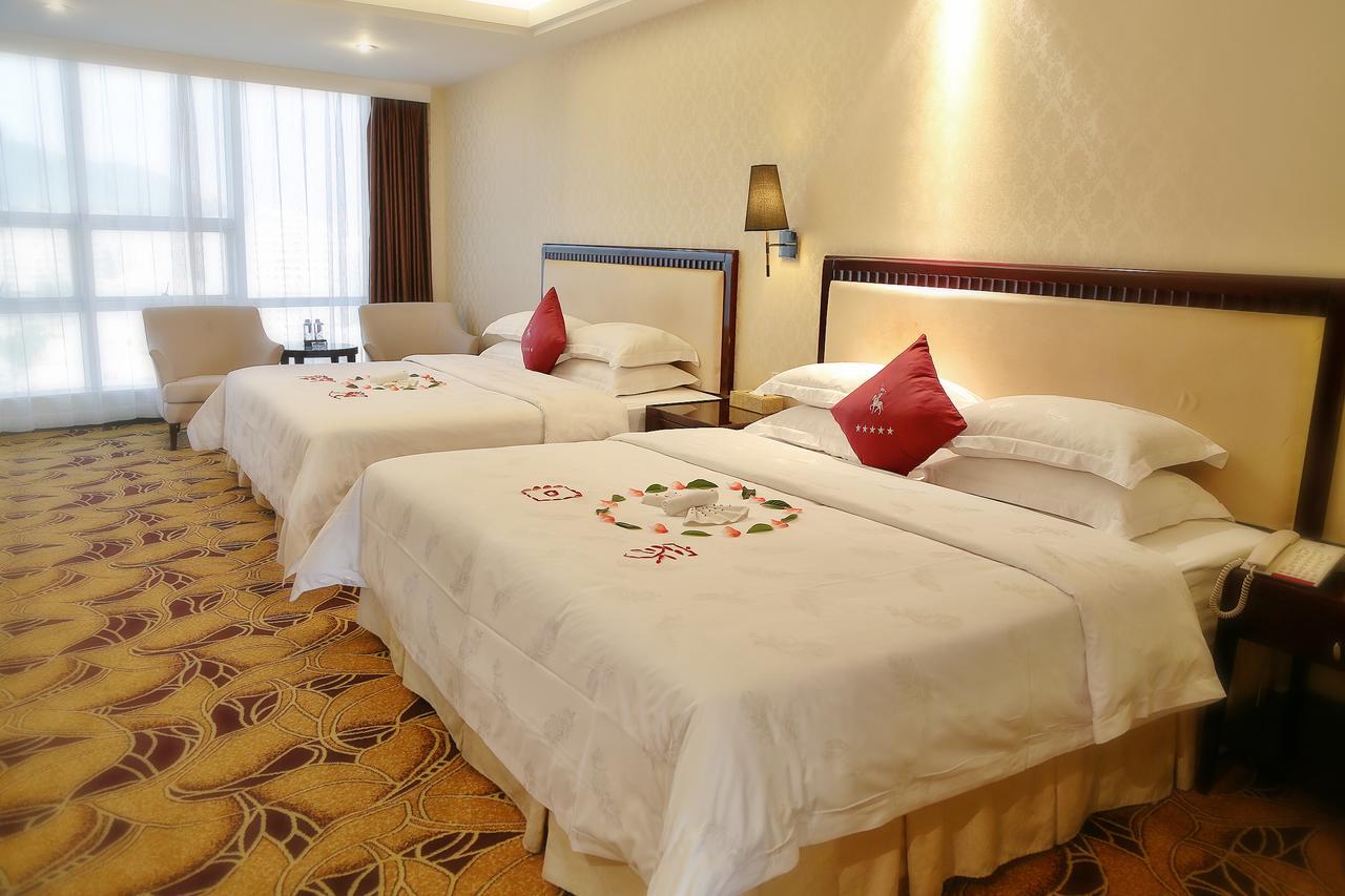 Royal Century Hotel Shenzhen Exterior foto